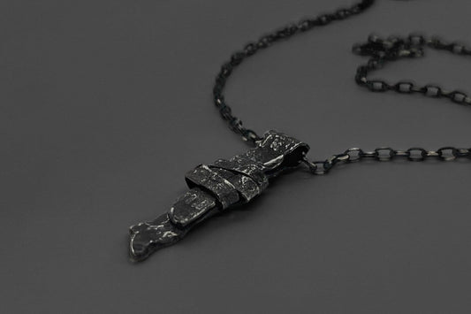 Avant-Garde Pendant Necklace III LevenExclusive