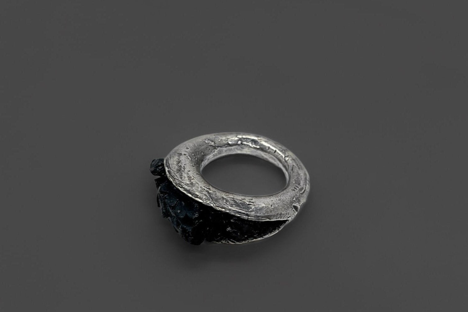 Black Tourmaline Ring LevenExclusive