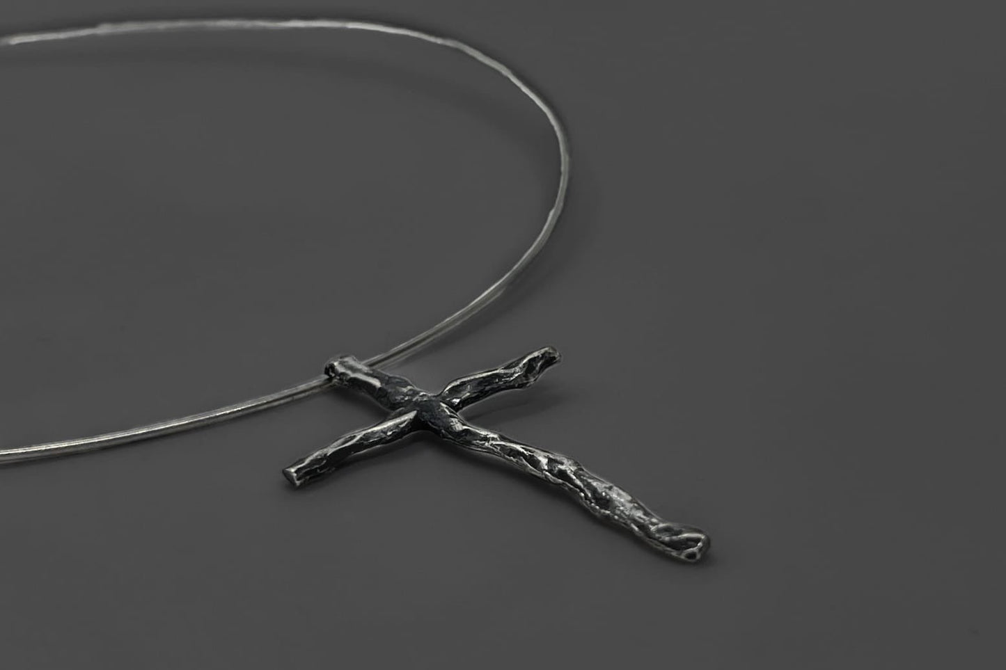 Cross Necklace LevenExclusive