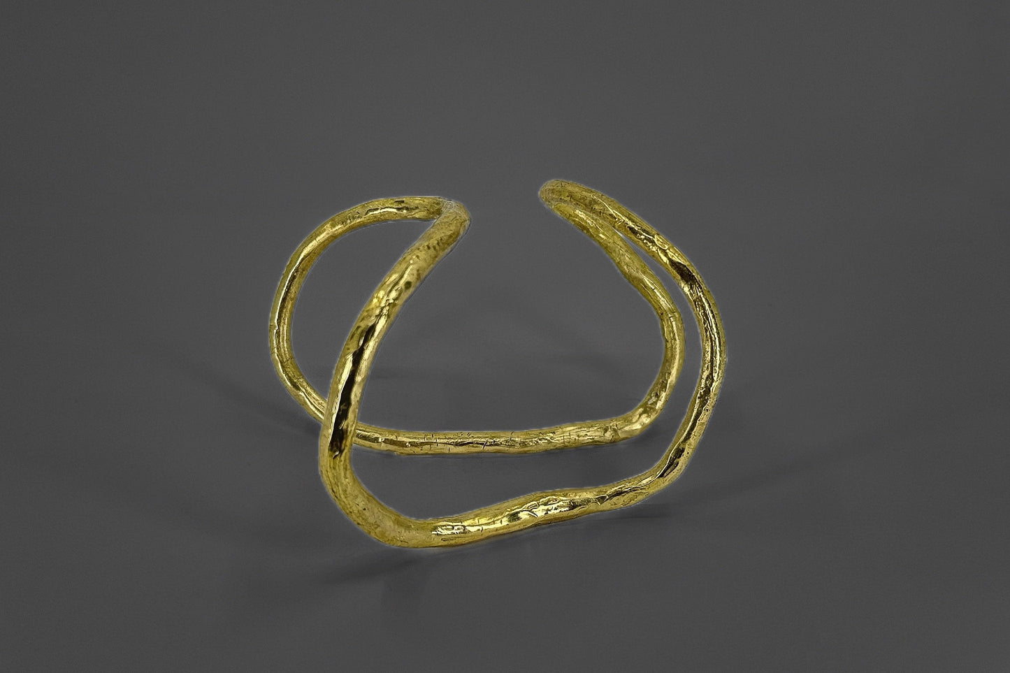 Palm Cuff Bracelet LevenExclusive