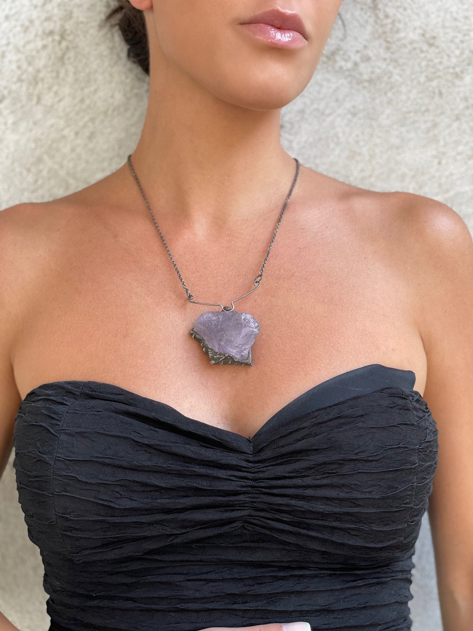 Raw Amethyst Pendant LevenExclusive