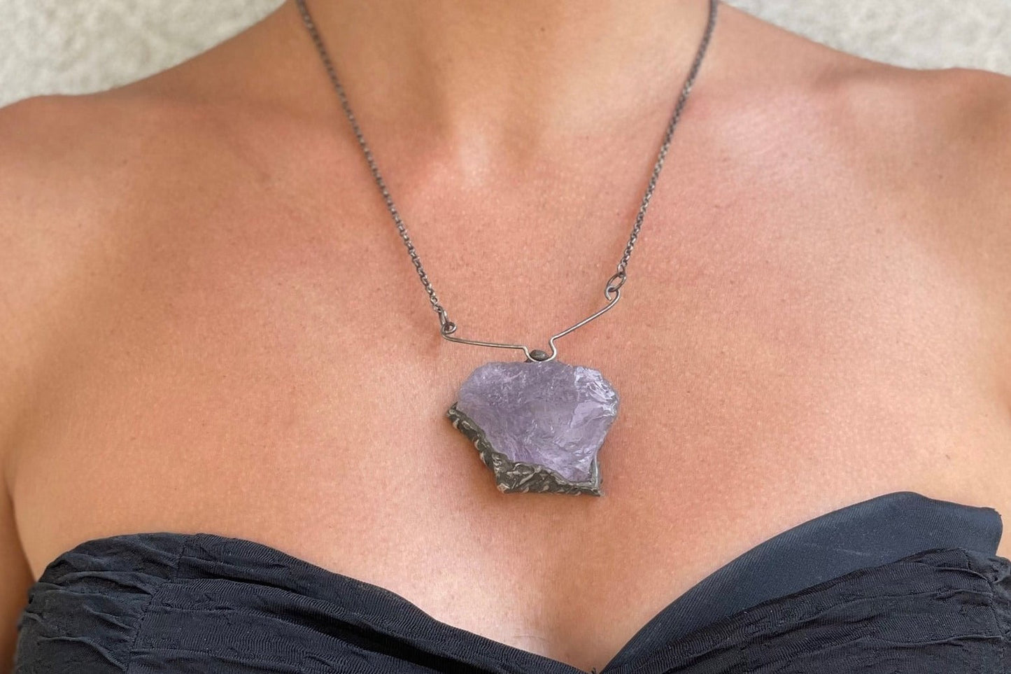 Raw Amethyst Pendant LevenExclusive