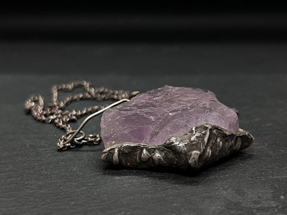 Raw Amethyst Pendant LevenExclusive